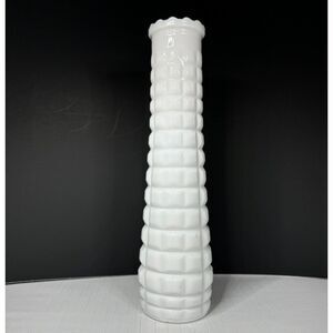 Vintage White Brody Bud Vase Corn Cob Milk Glass Waffle Cottage Core Shabby